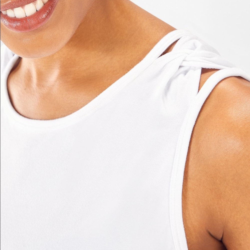 Fabletics Tank - Picture 2 of 7